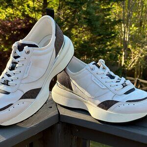 NEW Michael Kors White Casual Sneaker - Size US Womens 9.5